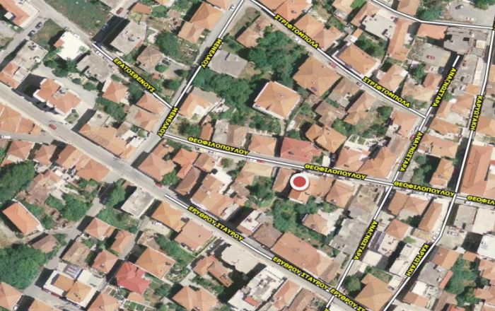 Απόφαση για απαγόρευση στάσης και στάθμευσης στη &quot;Θεοφιλοπούλου&quot; - Δείτε σε ποιο σημείο!