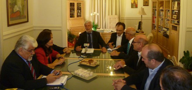 &Tau;&alpha;&tau;&omicron;ύ&lambda;&eta;&sigmaf;: &laquo;&Eta; &alpha;ύ&xi;&eta;&sigma;&eta; &tau;&omega;&nu; &Gamma;&epsilon;&rho;&mu;&alpha;&nu;ώ&nu; &tau;&omicron;&upsilon;&rho;&iota;&sigma;&tau;ώ&nu; &phi;έ&tau;&omicron;&sigmaf; &sigma;&tau;&eta;&nu; &Pi;&epsilon;&lambda;&omicron;&pi;ό&nu;&nu;&eta;&sigma;&omicron; &mu;ό&nu;&omicron; &tau;&upsilon;&chi;&alpha;ί&alpha; &delta;&epsilon;&nu; ή&tau;&alpha;&nu;&raquo;