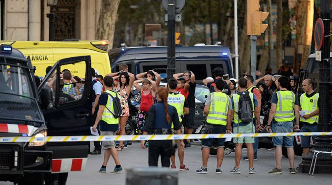 &Beta;&alpha;&rho;&kappa;&epsilon;&lambda;ώ&nu;&eta;: &Alpha;&gamma;&omega;&nu;ί&alpha; &gamma;&iota;&alpha; &tau;&eta;&nu; &tau;&rho;&alpha;&upsilon;&mu;&alpha;&tau;&iota;&sigma;&mu;έ&nu;&eta; &Epsilon;&lambda;&lambda;&eta;&nu;ί&delta;&alpha;