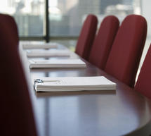 &Delta;ύ&omicron; &epsilon;&iota;&delta;&iota;&kappa;&omicron;ύ&sigmaf; &sigma;&upsilon;&nu;&epsilon;&rho;&gamma;ά&tau;&epsilon;&sigmaf; &zeta;&eta;&tau;ά &omicron; &Delta;ή&mu;&alpha;&rho;&chi;&omicron;&sigmaf; &Mu;&epsilon;&gamma;&alpha;&lambda;ό&pi;&omicron;&lambda;&eta;&sigmaf;