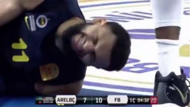 &Mu;&pi;ά&sigma;&kappa;&epsilon;&tau; | &Phi;&rho;&iota;&kappa;&iota;&alpha;&sigma;&tau;&iota;&kappa;ό&sigmaf; &tau;&rho;&alpha;&upsilon;&mu;&alpha;&tau;&iota;&sigma;&mu;ό&sigmaf; &gamma;&iota;&alpha; &pi;&alpha;ί&chi;&tau;&eta; &tau;&eta;&sigmaf; &Phi;&epsilon;&nu;έ&rho; (vd)