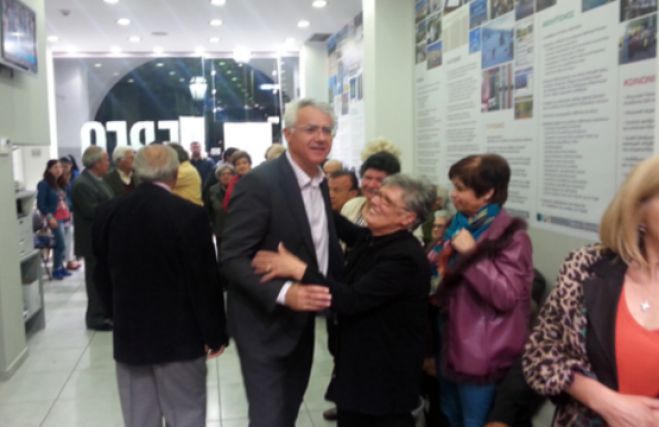 &Delta;ή&lambda;&omega;&sigma;&eta; &tau;&omicron;&upsilon; &Gamma;&iota;ά&nu;&nu;&eta; &Sigma;&mu;&upsilon;&rho;&nu;&iota;ώ&tau;&eta; &gamma;&iota;&alpha; &tau;&omicron; &epsilon;&kappa;&lambda;&omicron;&gamma;&iota;&kappa;ό &alpha;&pi;&omicron;&tau;έ&lambda;&epsilon;&sigma;&mu;&alpha;