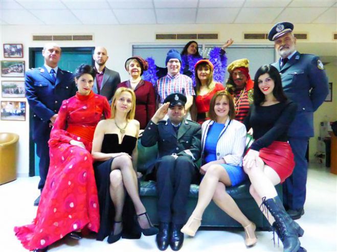 &laquo;&Omicron; &Eta;&lambda;ί&alpha;&sigmaf; &tau;&omicron;&upsilon; 16&omicron;&upsilon;&raquo; &sigma;&tau;&omicron; &Delta;&upsilon;&rho;&rho;ά&chi;&iota; &Mu;&epsilon;&gamma;&alpha;&lambda;ό&pi;&omicron;&lambda;&eta;&sigmaf;!