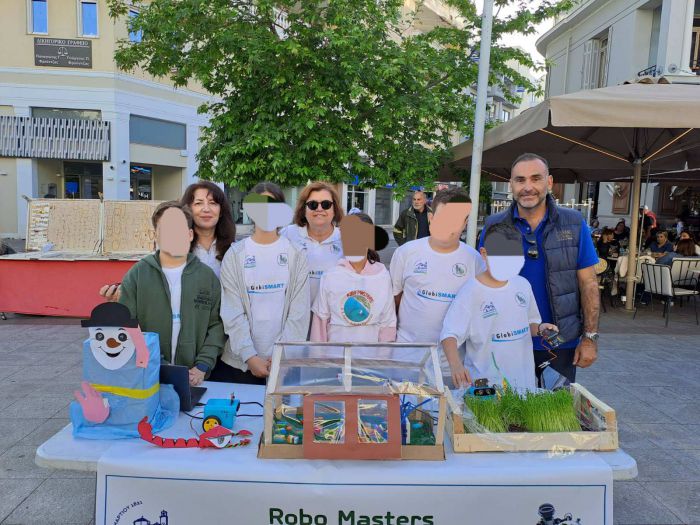 &Beta;&rho;&alpha;&beta;&epsilon;ί&omicron; &laquo;&Sigma;&chi;&epsilon;&delta;&iota;&alpha;&sigma;&mu;&omicron;ύ&raquo; &gamma;&iota;&alpha; &tau;&omicron; &Delta;&eta;&mu;&omicron;&tau;&iota;&kappa;ό &Sigma;&chi;&omicron;&lambda;&epsilon;ί&omicron; &Alpha;&gamma;ί&omicron;&upsilon; &Alpha;&nu;&delta;&rho;έ&alpha;! (&epsilon;&iota;&kappa;ό&nu;&epsilon;&sigmaf;)