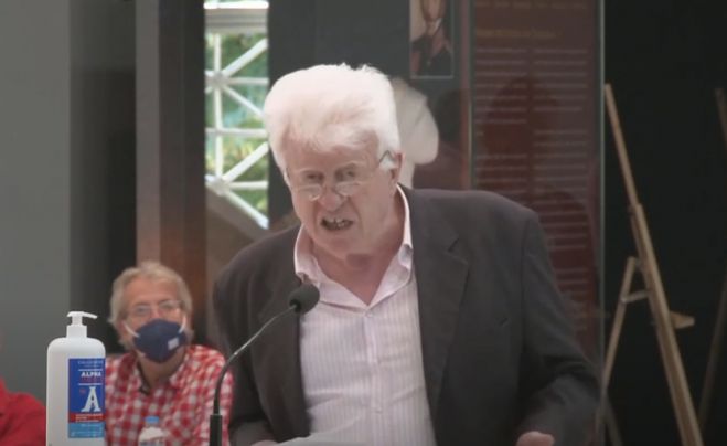 "&Alpha;&rho;&nu;ή&theta;&eta;&kappa;&alpha;&nu; &nu;&alpha; &pi;&alpha;&rho;&theta;&epsilon;ί &alpha;&pi;ό&phi;&alpha;&sigma;&eta; &kappa;&alpha;&tau;&alpha;&delta;ί&kappa;&eta;&sigmaf; &tau;&omega;&nu; &phi;&alpha;&sigma;&iota;&sigma;&tau;&omicron;&epsilon;&iota;&delta;ώ&nu;"