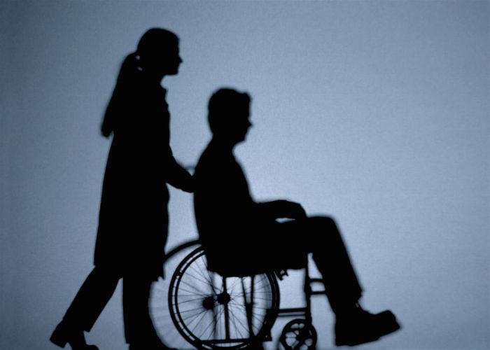 Επείγουσα επιστολή στον Πρωθυπουργό για τα προβλήματα των ατόμων με αναπηρία