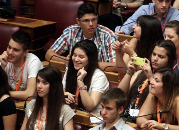 &Xi;&epsilon;&kappa;ί&nu;&eta;&sigma;&alpha;&nu; &omicron;&iota; &alpha;&iota;&tau;ή&sigma;&epsilon;&iota;&sigmaf; &gamma;&iota;&alpha; &mu;&epsilon;&tau;&epsilon;&gamma;&gamma;&rho;&alpha;&phi;έ&sigmaf; &phi;&omicron;&iota;&tau;&eta;&tau;ώ&nu;