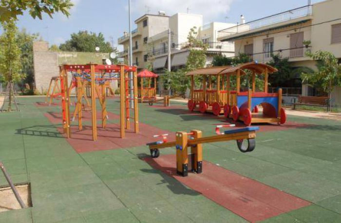 Ν. Αποστολόπουλος: «Τι θα γίνει με τις παιδικές χαρές, κ. Δήμαρχε της Μεγαλόπολης;»