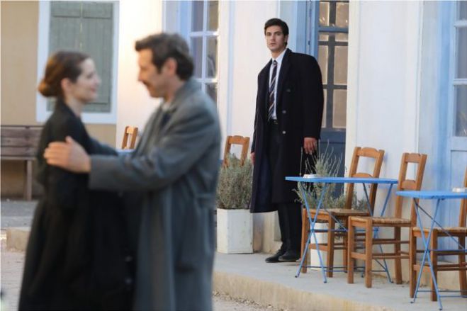 &Alpha;&upsilon;&tau;ό &tau;&omicron; &pi;&rho;ό&sigma;&omega;&pi;&omicron; &alpha;&upsilon;&tau;&omicron;&kappa;&tau;&omicron;&nu;&epsilon;ί &sigma;&tau;&iota;&sigmaf; "Ά&gamma;&rho;&iota;&epsilon;&sigmaf; &Mu;έ&lambda;&iota;&sigma;&sigma;&epsilon;&sigmaf;"