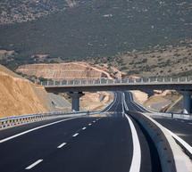 Ά&nu;&omicron;&iota;&xi;&epsilon; &omicron; &delta;&rho;ό&mu;&omicron;&sigmaf; &alpha;&pi;ό &tau;&eta;&nu; &Tau;&rho;ί&pi;&omicron;&lambda;&eta; &pi;&rho;&omicron;&sigmaf; &tau;&eta;&nu; &Kappa;&alpha;&lambda;&alpha;&mu;ά&tau;&alpha;...