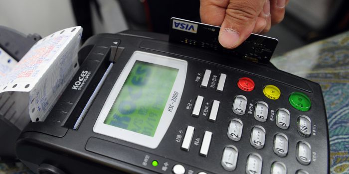 &Pi;&rho;ό&sigma;&tau;&iota;&mu;&omicron; 1000 &euro; &sigma;&epsilon; &mu;&alpha;&gamma;&alpha;&zeta;&iota;ά &alpha;&nu; &omicron; &pi;&epsilon;&lambda;ά&tau;&eta;&sigmaf; &kappa;ά&nu;&epsilon;&iota; &kappa;&alpha;&tau;&alpha;&gamma;&gamma;&epsilon;&lambda;ί&alpha; &gamma;&iota;&alpha; POS!