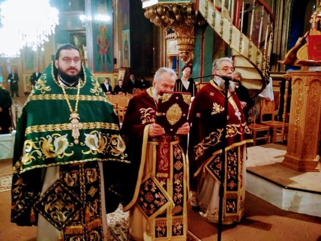 Πανηγυρική Θεία Λειτουργία στο Ναό Προφήτη Ηλία (εικόνες)