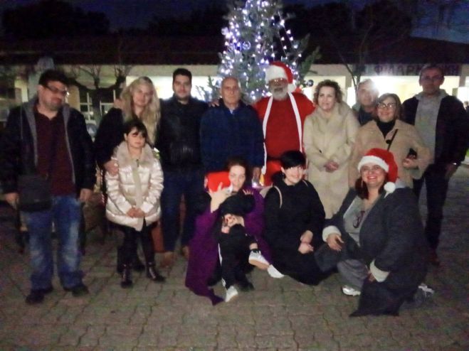 &Tau;έ&sigma;&sigma;&epsilon;&rho;&iota;&sigmaf; &sigma;ύ&lambda;&lambda;&omicron;&gamma;&omicron;&iota; &tau;&eta;&sigmaf; &Mu;&epsilon;&gamma;&alpha;&lambda;ό&pi;&omicron;&lambda;&eta;&sigmaf; έ&nu;&omega;&sigma;&alpha;&nu; &delta;&upsilon;&nu;ά&mu;&epsilon;&iota;&sigmaf; &sigma;&tau;&omicron; Ά&nu;&alpha;&mu;&mu;&alpha; &tau;&omicron;&upsilon; &Chi;&rho;&iota;&sigma;&tau;&omicron;&upsilon;&gamma;&epsilon;&nu;&nu;&iota;ά&tau;&iota;&kappa;&omicron;&upsilon; &delta;έ&nu;&tau;&rho;&omicron;&upsilon;! (&epsilon;&iota;&kappa;ό&nu;&epsilon;&sigmaf;)