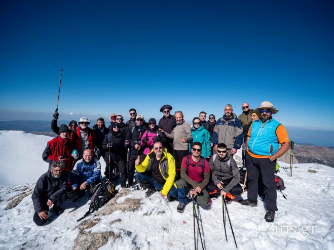 &Alpha;&nu;&epsilon;&pi;&alpha;&nu;ά&lambda;&eta;&pi;&tau;&eta; &epsilon;&mu;&pi;&epsilon;&iota;&rho;ί&alpha; &gamma;&iota;&alpha; 35 &omicron;&rho;&epsilon;&iota;&beta;ά&tau;&epsilon;&sigmaf; &tau;&omicron;&upsilon; &Sigma;&Alpha;&Omicron;&Omicron;! (&epsilon;&iota;&kappa;ό&nu;&epsilon;&sigmaf;)