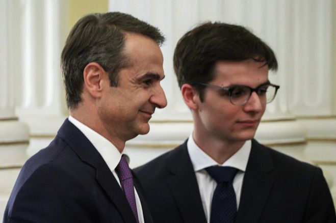 &Omicron;&rho;&gamma;ή &sigma;&tau;&omicron; Twitter &gamma;&iota;&alpha; &tau;&omicron; &delta;&iota;&omicron;&rho;&iota;&sigma;&mu;ό &tau;&omicron;&upsilon; &upsilon;&iota;&omicron;ύ &Mu;&eta;&tau;&sigma;&omicron;&tau;ά&kappa;&eta; &sigma;&tau;&iota;&sigmaf; &Beta;&rho;&upsilon;&xi;έ&lambda;&lambda;&epsilon;&sigmaf;