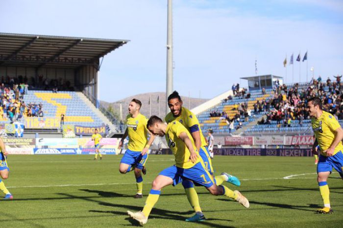 Ό&lambda;&alpha; &tau;&alpha; &gamma;&kappa;&omicron;&lambda; &alpha;&pi;ό &tau;&omicron; 3-2 &sigma;&tau;&omicron; "&Theta;&epsilon;ό&delta;&omega;&rho;&omicron;&sigmaf; &Kappa;&omicron;&lambda;&omicron;&kappa;&omicron;&tau;&rho;ώ&nu;&eta;&sigmaf;"! (vd)
