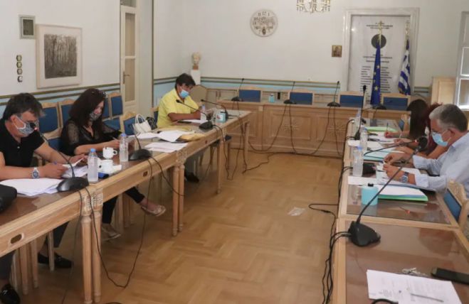 &Alpha;&rho;&kappa;&alpha;&delta;ί&alpha; | &Pi;&rho;&omicron;&chi;&omega;&rho;ά &eta; &pi;&rho;&omicron;&mu;ή&theta;&epsilon;&iota;&alpha; 100 &eta;&lambda;&epsilon;&kappa;&tau;&rho;&omicron;&nu;&iota;&kappa;ώ&nu; &upsilon;&pi;&omicron;&lambda;&omicron;&gamma;&iota;&sigma;&tau;ώ&nu; &gamma;&iota;&alpha; &tau;&eta;&nu; &Pi;&epsilon;&rho;&iota;&phi;έ&rho;&epsilon;&iota;&alpha;