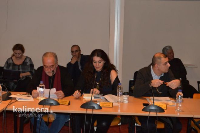 &Gamma;&iota;&alpha;&nu;&nu;&omicron;ύ&lambda;&eta;: "&Eta; &delta;&eta;&mu;&omicron;&tau;&iota;&kappa;ή &alpha;&rho;&chi;ή έ&chi;&epsilon;&iota; &epsilon;&mu;&mu;&omicron;&nu;&iota;&kappa;ό &pi;&rho;&omicron;&sigma;&alpha;&nu;&alpha;&tau;&omicron;&lambda;&iota;&sigma;&mu;ό &sigma;&tau;&omicron;&nu; &epsilon;&nu;&tau;&upsilon;&pi;&omega;&sigma;&iota;&alpha;&sigma;&mu;ό"!