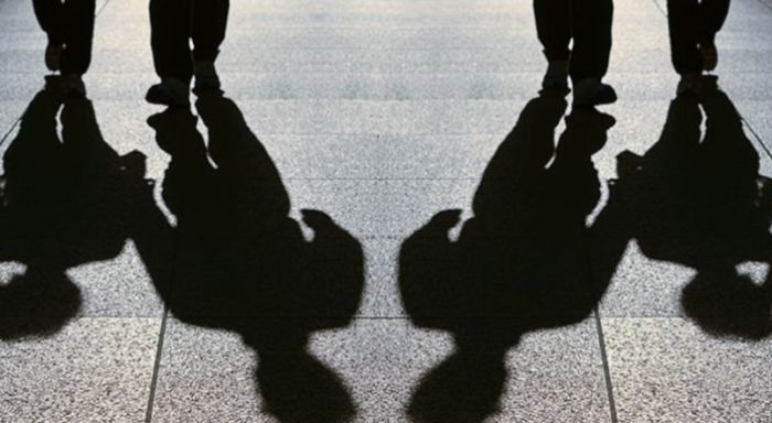 "&Sigma;&omicron;&beta;&alpha;&rho;ό &epsilon;&pi;&epsilon;&iota;&sigma;ό&delta;&iota;&omicron; &mu;&epsilon; &tau;&rho;&alpha;&upsilon;&mu;&alpha;&tau;&iota;&sigma;&mu;&omicron;ύ&sigmaf; &alpha;&nu;&eta;&lambda;ί&kappa;&omega;&nu; &sigma;&tau;&omicron; &Pi;&alpha;&rho;ά&lambda;&iota;&omicron; Ά&sigma;&tau;&rho;&omicron;&sigmaf; &ndash; &Sigma;&tau;&omicron; &nu;&omicron;&sigma;&omicron;&kappa;&omicron;&mu;&epsilon;ί&omicron; &tau;&rho;ί&alpha; &pi;&alpha;&iota;&delta;&iota;ά"