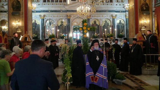 Η Ακολουθία των Χαιρετισμών του Τιμίου Σταυρού στην Τρίπολη (εικόνες)