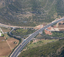 &Gamma;&iota;&alpha;&tau;ί &omicron;&iota; &kappa;ά&tau;&omicron;&iota;&kappa;&omicron;&iota; &tau;&eta;&sigmaf; &Eta;&lambda;&epsilon;ί&alpha;&sigmaf; &pi;&rho;&omicron;&tau;&iota;&mu;&omicron;ύ&nu; &nu;&alpha; &pi;&eta;&gamma;&alpha;ί&nu;&omicron;&upsilon;&nu; &sigma;&tau;&eta;&nu; &Alpha;&theta;ή&nu;&alpha; &mu;έ&sigma;&omega; &Tau;&rho;ί&pi;&omicron;&lambda;&eta;&sigmaf;!!!