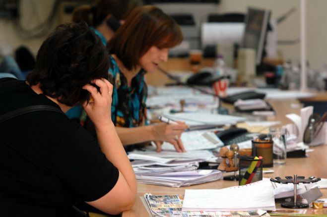 &Mu;&pi;ό&nu;&omicron;&upsilon;&sigmaf; &pi;&alpha;&rho;&alpha;&gamma;&omega;&gamma;&iota;&kappa;ό&tau;&eta;&tau;&alpha;&sigmaf; &sigma;&epsilon; ό&lambda;&omicron; &tau;&omicron;&nu; &delta;&eta;&mu;ό&sigma;&iota;&omicron; &tau;&omicron;&mu;έ&alpha;