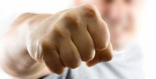 &Xi;ύ&lambda;&omicron; &sigma;&epsilon; &kappa;&alpha;&phi;έ &ndash; &mu;&pi;&alpha;&rho; &tau;&eta;&sigmaf; &Sigma;&pi;ά&rho;&tau;&eta;&sigmaf; | &Delta;ύ&omicron; &Gamma;&epsilon;&omega;&rho;&gamma;&iota;&alpha;&nu;&omicron;ί &tau;&rho;&alpha;&upsilon;&mu;ά&tau;&iota;&sigma;&alpha;&nu; &pi;έ&nu;&tau;&epsilon; ά&tau;&omicron;&mu;&alpha; - &Nu;&epsilon;&kappa;&rho;ό&sigmaf; έ&nu;&alpha;&sigmaf; 61&chi;&rho;&omicron;&nu;&omicron;&sigmaf;!