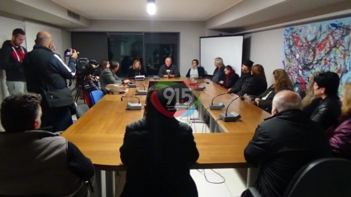 &Delta;ή&mu;&omicron;&sigmaf; &Tau;&rho;ί&pi;&omicron;&lambda;&eta;&sigmaf;: &Sigma;&upsilon;&nu;ά&nu;&tau;&eta;&sigma;&eta; &gamma;&iota;&alpha; &tau;&eta; &delta;&eta;&mu;&iota;&omicron;&upsilon;&rho;&gamma;ί&alpha; &Kappa;έ&nu;&tau;&rho;&omicron;&upsilon; &Delta;&eta;&mu;&iota;&omicron;&upsilon;&rho;&gamma;&iota;&kappa;ή&sigmaf; &Alpha;&pi;&alpha;&sigma;&chi;ό&lambda;&eta;&sigma;&eta;&sigmaf; &Pi;&alpha;&iota;&delta;&iota;ώ&nu; &mu;&epsilon; &Alpha;&nu;&alpha;&pi;&eta;&rho;ί&alpha; ! (vd)