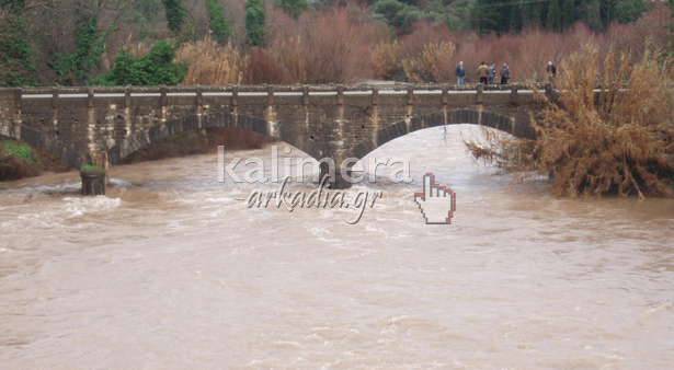 Εικόνες από τα νερά του Λάδωνα στο Τουμπίτσι Γορτυνίας - «Φουσκώνει» ο Αλφειός
