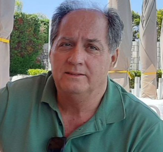 &Omicron; &Gamma;&iota;ώ&rho;&gamma;&omicron;&sigmaf; &Alpha;&rho;&gamma;&upsilon;&rho;ό&pi;&omicron;&upsilon;&lambda;&omicron;&sigmaf; &sigma;&tau;&eta;&rho;ί&zeta;&epsilon;&iota; &tau;&eta; &nu;έ&alpha; &alpha;&upsilon;&tau;&omicron;&delta;&iota;&omicron;&iota;&kappa;&eta;&tau;&iota;&kappa;ή &kappa;ί&nu;&eta;&sigma;&eta;