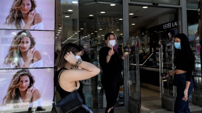 &Sigma;&tau;&omicron; &Phi;&Epsilon;&Kappa; &eta; &alpha;&pi;ό&phi;&alpha;&sigma;&eta; &mu;&epsilon; &tau;&iota;&sigmaf; &epsilon;&pi;&iota;&chi;&epsilon;&iota;&rho;ή&sigma;&epsilon;&iota;&sigmaf; &pi;&omicron;&upsilon; &upsilon;&pi;ά&gamma;&omicron;&nu;&tau;&alpha;&iota; &sigma;&tau;&omicron; &pi;&rho;&omicron;&alpha;&iota;&rho;&epsilon;&tau;&iota;&kappa;ό &kappa;&omicron;ύ&rho;&epsilon;&mu;&alpha; &epsilon;&nu;&omicron;&iota;&kappa;ί&omega;&nu;