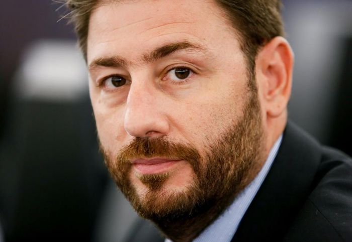 &Kappa;&epsilon;&nu;&tau;&rho;&omicron;&alpha;&rho;&iota;&sigma;&tau;&epsilon;&rho;ά | &Upsilon;&pi;&omicron;&psi;ή&phi;&iota;&omicron;&sigmaf; &gamma;&iota;&alpha; &tau;&eta;&nu; &eta;&gamma;&epsilon;&sigma;ί&alpha; &omicron; &Nu;ί&kappa;&omicron;&sigmaf; &Alpha;&nu;&delta;&rho;&omicron;&upsilon;&lambda;ά&kappa;&eta;&sigmaf;