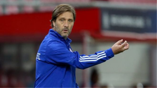 &Mu;&alpha;&rho;&tau;ί&nu;&sigmaf;: &laquo;&Theta;&alpha; &kappa;ά&nu;&omicron;&upsilon;&mu;&epsilon; &alpha;&lambda;&lambda;&alpha;&gamma;έ&sigmaf; &epsilon;&nu;&alpha;&nu;&tau;ί&omicron;&nu; &tau;&omicron;&upsilon; &Alpha;&sigma;&tau;έ&rho;&alpha; &Tau;&rho;ί&pi;&omicron;&lambda;&eta;&sigmaf;&raquo;