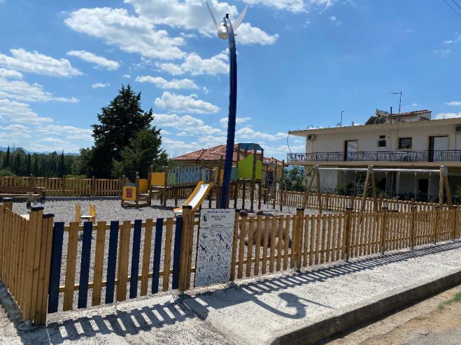 Ασφαλείς και ανακαινισμένες επτά παιδικές χαρές στη Μεγαλόπολη! (εικόνες)