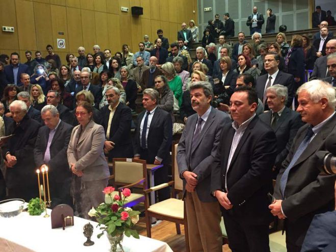 Συγκινημένος ο Κώστας Βλάσης - Μετά από 20 χρόνια πήγε στο χώρο που ήταν φοιτητής! (εικόνες)