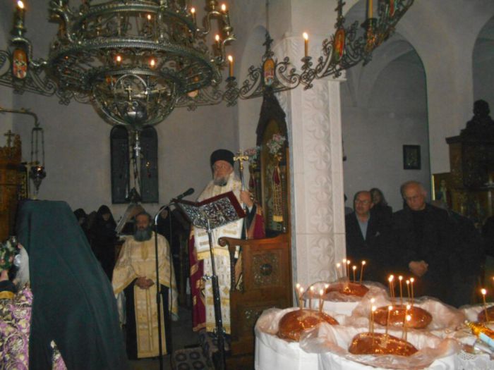 &Pi;&alpha;&nu;ή&gamma;&upsilon;&rho;&eta; &tau;&omicron;&upsilon; &Omicron;&sigma;ί&omicron;&upsilon; &Alpha;&lambda;&epsilon;&xi;ί&omicron;&upsilon;, &tau;&omicron;&upsilon; &Alpha;&nu;&theta;&rho;ώ&pi;&omicron;&upsilon; &tau;&omicron;&upsilon; &Theta;&epsilon;&omicron;ύ, &sigma;&tau;&eta;&nu; &Iota;&epsilon;&rho;ά &Mu;&omicron;&nu;ή &Kappa;&omicron;&iota;&mu;ή&sigma;&epsilon;&omega;&sigmaf; &Theta;&epsilon;&omicron;&tau;ό&kappa;&omicron;&upsilon; &Mu;&pi;&omicron;ύ&rho;&alpha; &Mu;&epsilon;&gamma;&alpha;&lambda;&omicron;&pi;ό&lambda;&epsilon;&omega;&sigmaf; (&epsilon;&iota;&kappa;ό&nu;&epsilon;&sigmaf;)