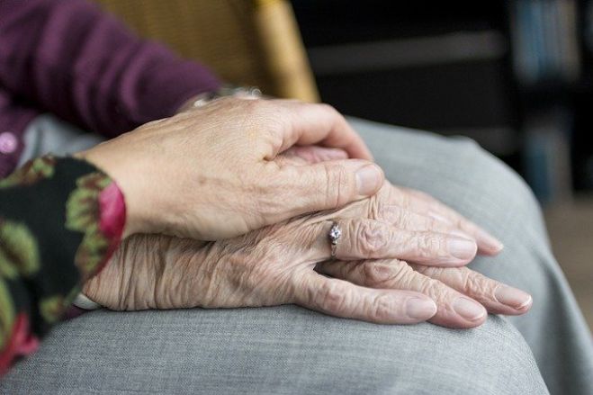 &Pi;&rho;ό&gamma;&rho;&alpha;&mu;&mu;&alpha; &gamma;&iota;&alpha; &tau;&eta;&nu; &tau;&rho;ί&tau;&eta; &eta;&lambda;&iota;&kappa;ί&alpha; &sigma;&epsilon; &Tau;&rho;ί&pi;&omicron;&lambda;&eta; &kappa;&alpha;&iota; Ά&rho;&gamma;&omicron;&sigmaf;