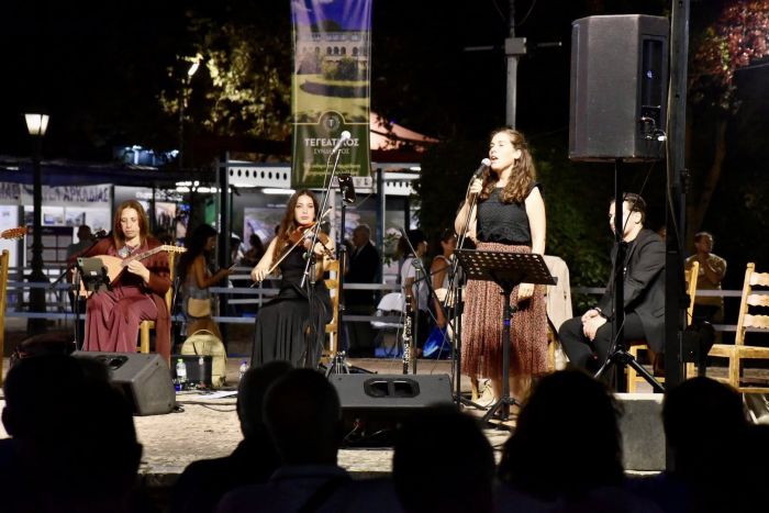 Μουσική βραδιά με τραγούδια για την Παναγία στο Πάρκο του Τεγεατικού Συνδέσμου (εικόνες - βίντεο)