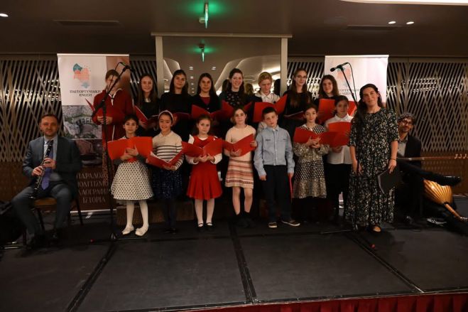 Τα φωτογραφικά "κλικ" από την κοπή πίτας της Παγγορτυνιακής Ένωσης!