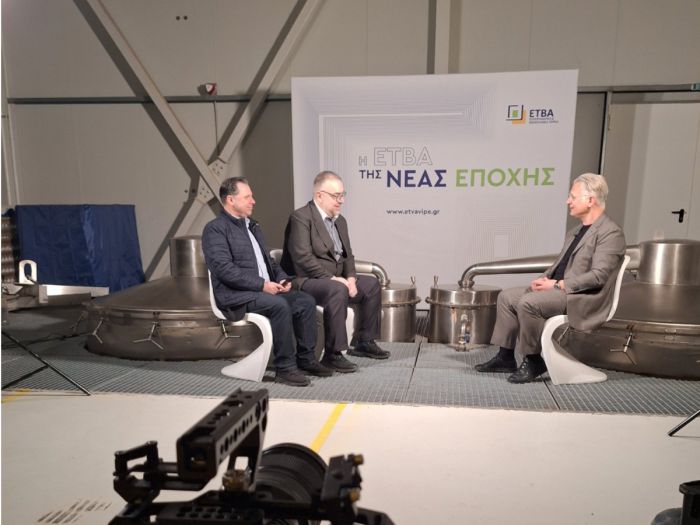 &Delta;&eta;&mu;ή&tau;&rho;&eta;&sigmaf; &Pi;&tau;&omega;&chi;ό&sigmaf;: &laquo;&Alpha;&nu;ά&pi;&tau;&upsilon;&xi;&eta;, &epsilon;&pi;&epsilon;&nu;&delta;ύ&sigma;&epsilon;&iota;&sigmaf; &kappa;&alpha;&iota; &gamma;&nu;ώ&sigma;&eta; &eta; &sigma;&tau;&rho;&alpha;&tau;&eta;&gamma;&iota;&kappa;ή &gamma;&iota;&alpha; &tau;&omicron; &mu;έ&lambda;&lambda;&omicron;&nu; &tau;&eta;&sigmaf; &Pi;&epsilon;&lambda;&omicron;&pi;&omicron;&nu;&nu;ή&sigma;&omicron;&upsilon;&raquo;