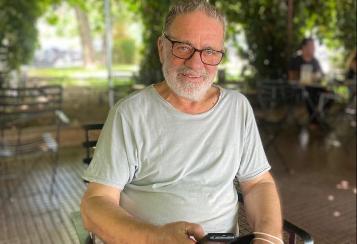 &Eta; &alpha;&pi;ό&phi;&alpha;&sigma;&eta; &tau;&omicron;&upsilon; &Delta;&eta;&mu;&omicron;&tau;&iota;&kappa;&omicron;ύ &Sigma;&upsilon;&mu;&beta;&omicron;&upsilon;&lambda;ί&omicron;&upsilon; &gamma;&iota;&alpha; &tau;&omicron; &theta;ά&nu;&alpha;&tau;&omicron; &tau;&omicron;&upsilon; &Gamma;&iota;ώ&rho;&gamma;&omicron;&upsilon; &Tau;&sigma;&alpha;&gamma;&gamma;&omicron;ύ&rho;&eta;