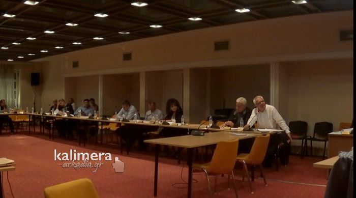 Σε μηνύσεις κατά προσώπων προχωρά ο Σμυρνιώτης για την ΚΕΔΗΤ; (vd)