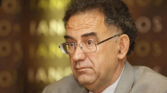 &Pi;έ&theta;&alpha;&nu;&epsilon; &omicron; &delta;&eta;&mu;&omicron;&sigma;&iota;&omicron;&gamma;&rho;ά&phi;&omicron;&sigmaf; &Gamma;&iota;ώ&rho;&gamma;&omicron;&sigmaf; &Delta;&epsilon;&lambda;&alpha;&sigma;&tau;ί&kappa;