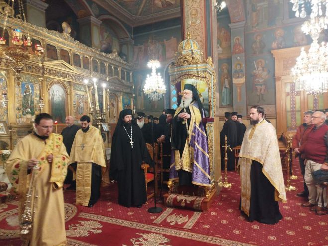 &Delta;΄ &Kappa;&upsilon;&rho;&iota;&alpha;&kappa;ή &tau;&omega;&nu; &Nu;&eta;&sigma;&tau;&epsilon;&iota;ώ&nu; &sigma;&tau;&eta;&nu; &Iota;&epsilon;&rho;ά &Mu;&eta;&tau;&rho;ό&pi;&omicron;&lambda;&eta; &Mu;&alpha;&nu;&tau;&iota;&nu;&epsilon;ί&alpha;&sigmaf; &kappa;&alpha;&iota; &Kappa;&upsilon;&nu;&omicron;&upsilon;&rho;ί&alpha;&sigmaf;