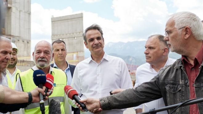 Η αινιγματική αναφορά Μητσοτάκη από τη Σπάρτη για το μέλλον της Σχολής Νοσηλευτικής