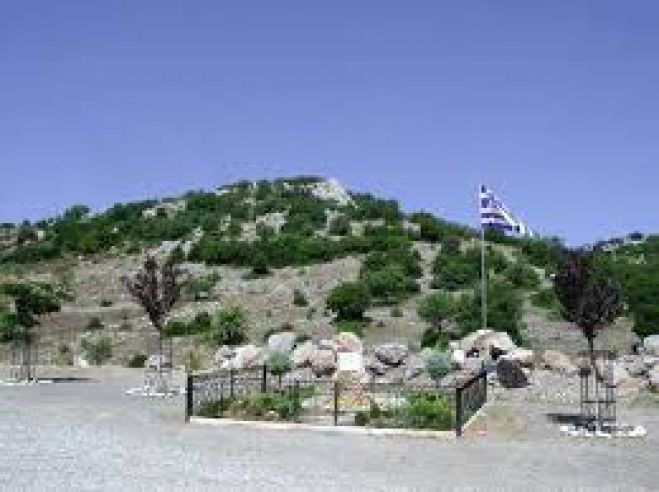 Ο ΣΑΟΟ τιμά τη Μάχη των Τρικόρφων
