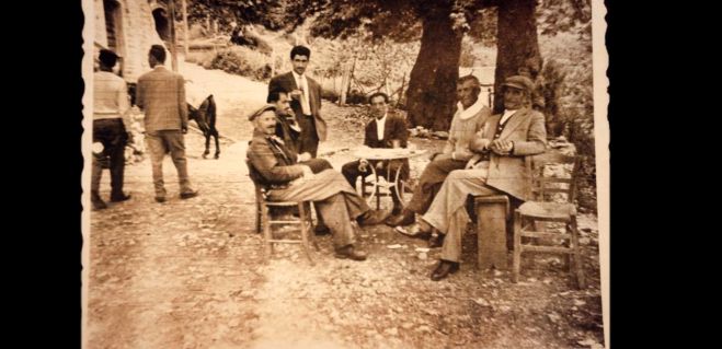 &Beta;ί&nu;&tau;&epsilon;&omicron; &mu;&epsilon; .. &pi;&alpha;&lambda;&iota;έ&sigmaf; &phi;&omega;&tau;&omicron;&gamma;&rho;&alpha;&phi;ί&epsilon;&sigmaf; &alpha;&pi;ό &tau;&alpha; &Lambda;&alpha;&gamma;&kappa;ά&delta;&iota;&alpha; (vd)