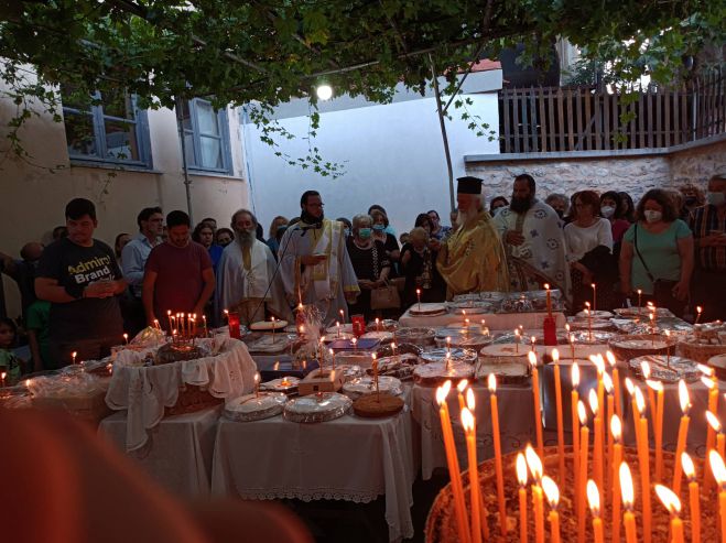 Τρίπολη | Εσπερινός Αγίου Φανουρίου και φανουρόπιτες στην Αγία Παρασκευούλα (στη ΙΒ&#039;)