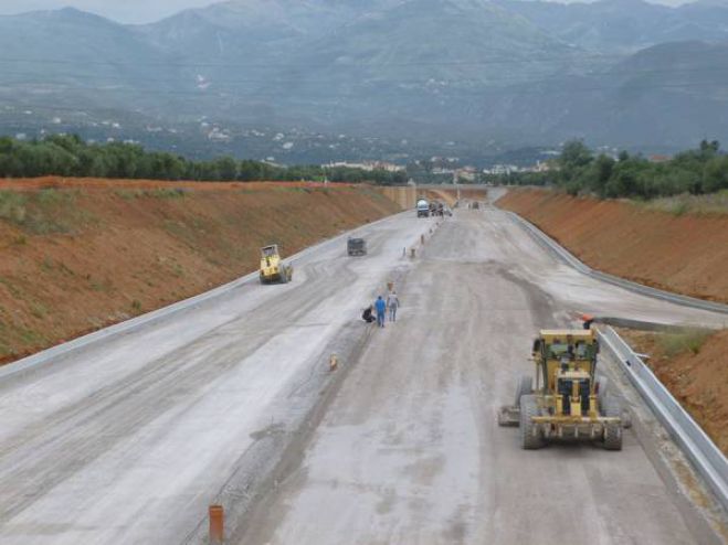 Το καλοκαίρι έτοιμος ο περιφερειακός της Καλαμάτας! (vd)