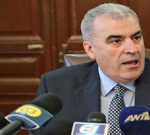 &laquo;&Nu;&alpha; &delta;&omicron;&upsilon;&lambda;έ&psi;&omega; &omicron;&delta;&omicron;&nu;&tau;ί&alpha;&tau;&rho;&omicron;&sigmaf;; &Epsilon;&gamma;ώ &tau;ώ&rho;&alpha; &pi;ά&omega; &gamma;&iota;&alpha; &sigma;ύ&nu;&tau;&alpha;&xi;&eta;&raquo;!!!